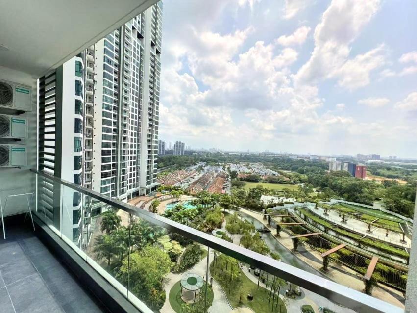C1203A Green Haven 2Br8Pax Netflix100Mbps By Stay Masai Zewnętrze zdjęcie